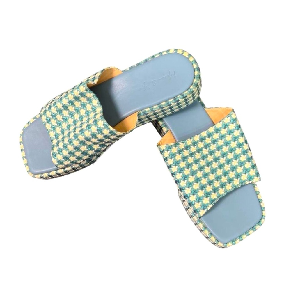 SOLD- Blue and white houndstooth sandals with a 2.5" platform
